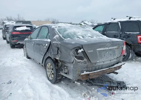 2003 Toyota Camry Xle V6 z USA, uszkodzony, nr VIN 4T1BF32K33U551250